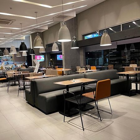 Hotel Ibis Cali Granada Bagian luar foto