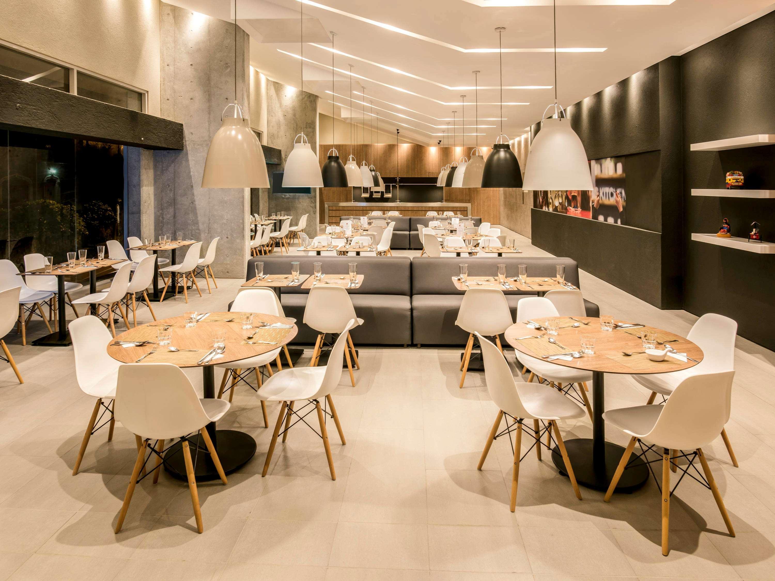 Hotel Ibis Cali Granada Bagian luar foto