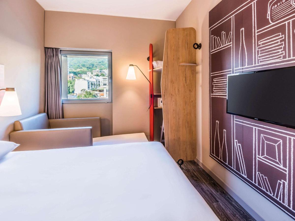 Hotel Ibis Cali Granada Bagian luar foto
